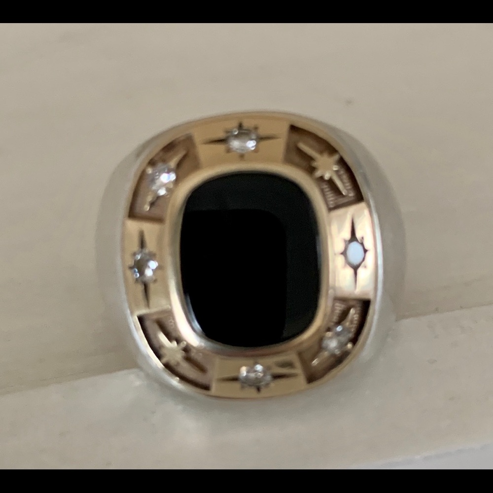 💥SOLD💥 Ring w/6 Diamonds Sterling Silver 10.5
